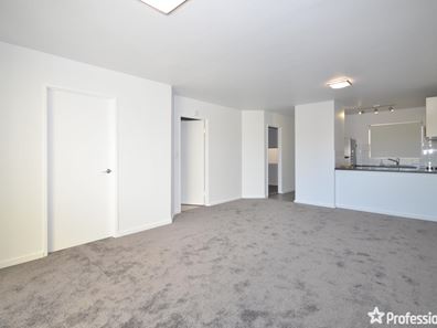 13/12 McMaster Street, Victoria Park WA 6100