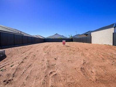 2B Torbay Street, Midvale WA 6056