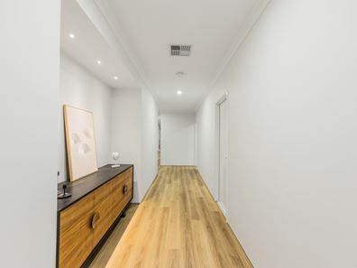 26 Primrose Loop, Treeby WA 6164