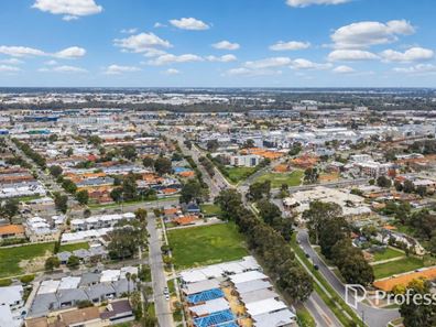 9 Wroxton Street, Midland WA 6056