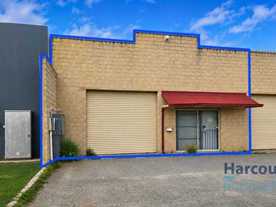 1/8 Helmshore Way, Port Kennedy WA 6172
