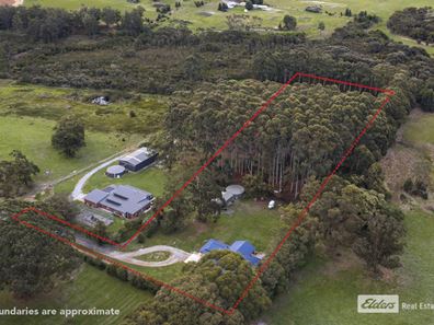 18 Pyungoorup Place, Mckail WA 6330