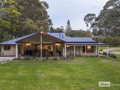 18 Pyungoorup Place, Mckail WA 6330