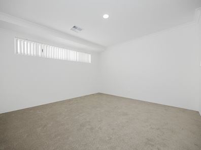 16 Kreuzen Way, Alkimos WA 6038