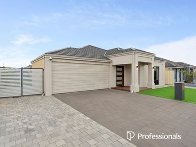 40 Hardey East Road, Wattle Grove WA 6107