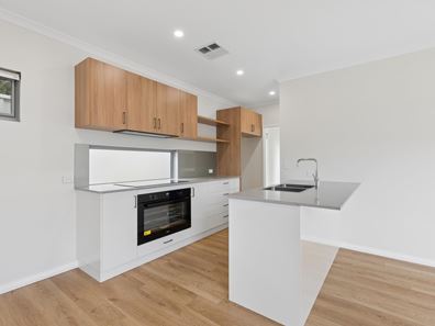 2B Antigonus Street, Coolbellup WA 6163