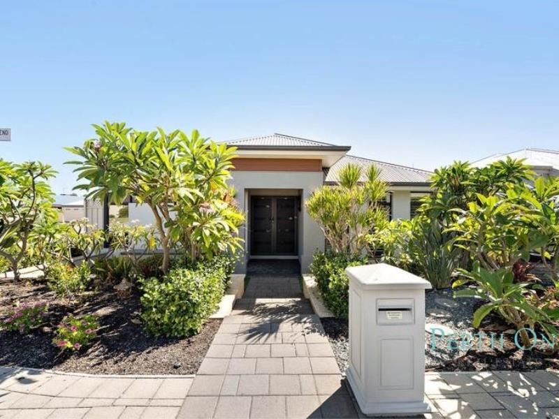40 Normanby Bend, Success WA 6164