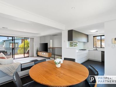 116C Deanmore Road, Scarborough WA 6019