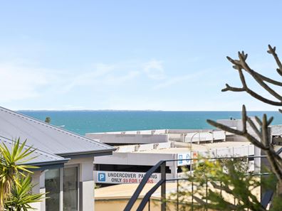 2/27 Filburn Street, Scarborough WA 6019
