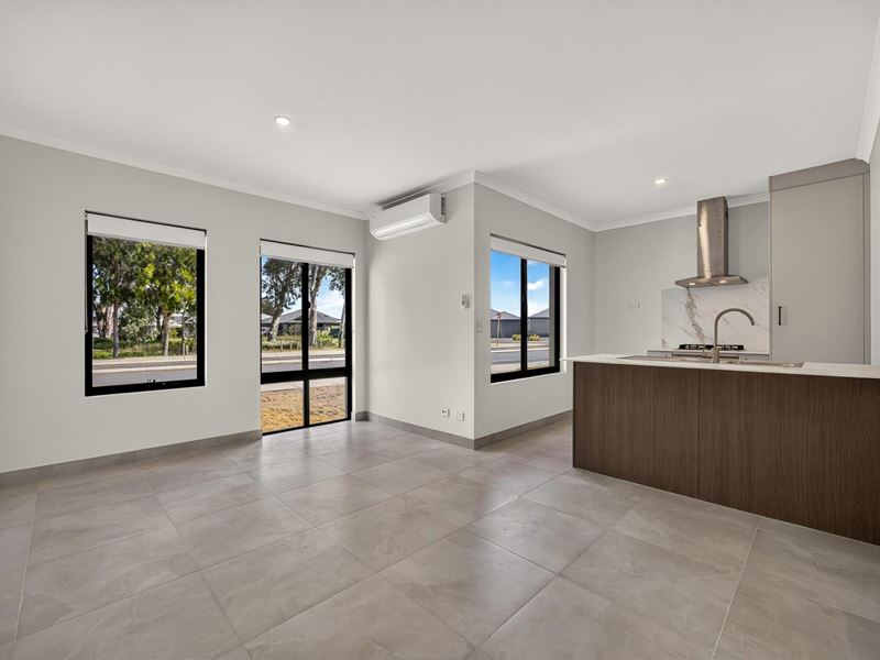 86A Brooklands Drive, Henley Brook WA 6055