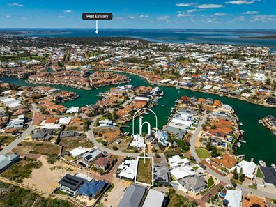 54 Abrolhos Quays, Wannanup WA 6210