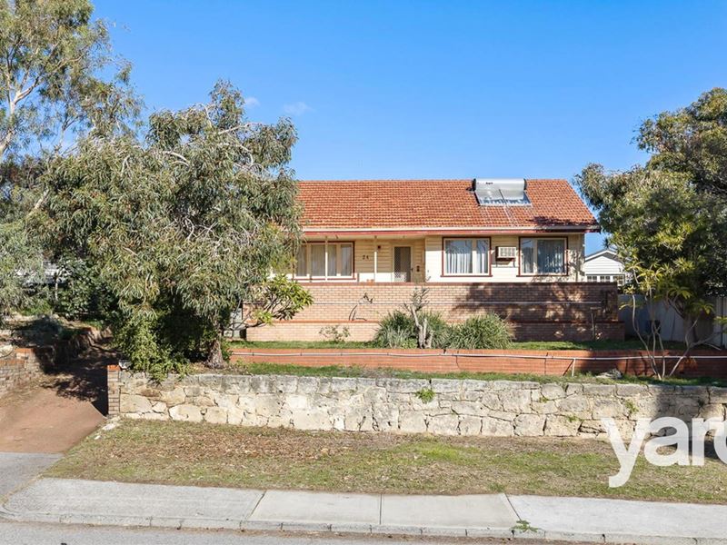 24 Fraser Street, East Fremantle