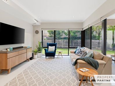 27B Gwelup Street, Karrinyup WA 6018