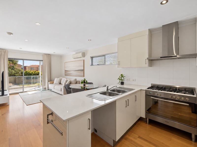 5/3 Cato Street, Glendalough
