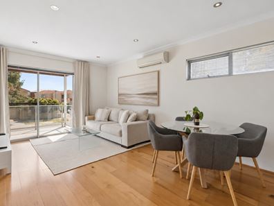 5/3 Cato Street, Glendalough WA 6016