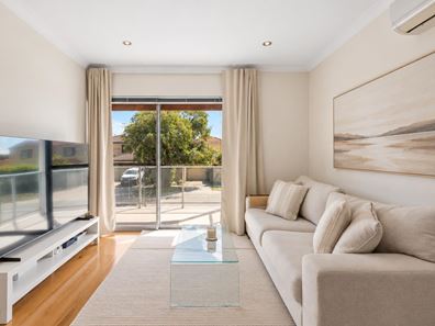 5/3 Cato Street, Glendalough WA 6016