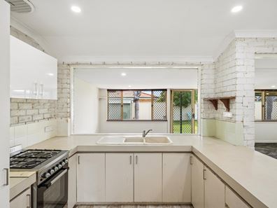 3 Glacier Gardens, Ballajura WA 6066