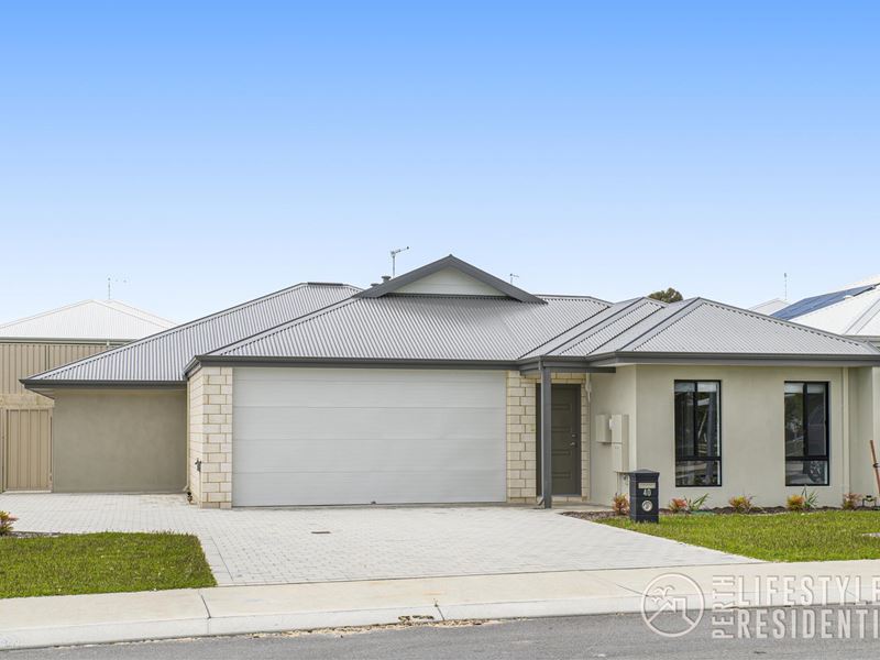 40 Lunarossa Drive, Two Rocks WA 6037