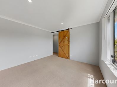 6 Cobbler Way, Two Rocks WA 6037