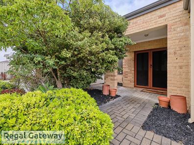 3B Bondi Way, Aubin Grove WA 6164