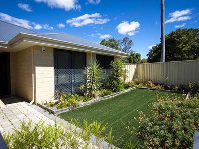 14 Whitley Place, Withers WA 6230