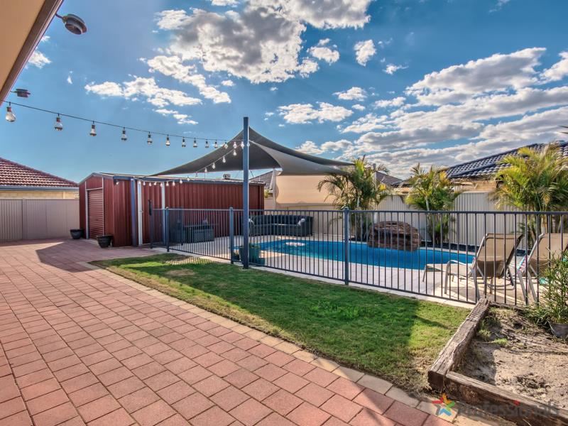 7 Ameer Crescent, Bertram WA 6167