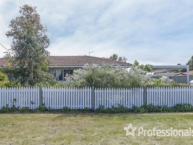 40B Morgan Way, Girrawheen WA 6064