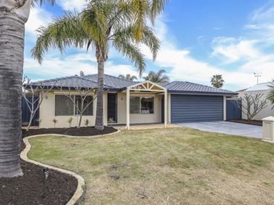 8 Nicholson Place, Ballajura WA 6066