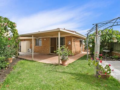 35A Standish Way, Woodvale WA 6026