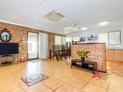 10 Partington Crescent, Binningup WA 6233