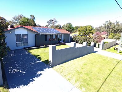 16 Alandale Road, Greenmount WA 6056