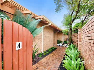 4/33 Swan Street, Osborne Park WA 6017