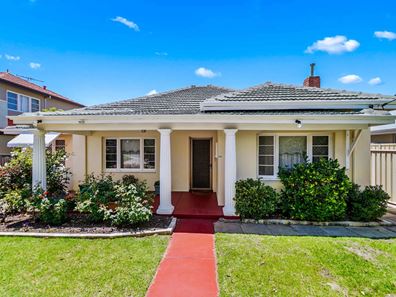 242 Holbeck Street, Doubleview WA 6018