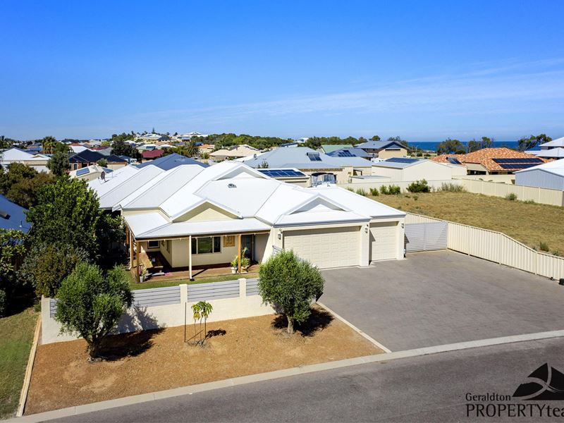 16 Wave Crest Circle, Drummond Cove WA 6532