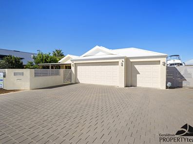 16 Wave Crest Circle, Drummond Cove WA 6532