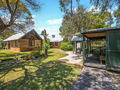 309 Foxton Drive, Oakford WA 6121