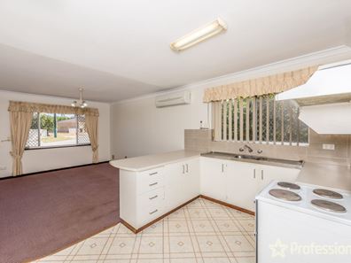 13B Thomas Avenue, Geraldton WA 6530