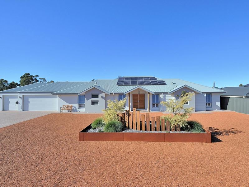 10 Duncombe Drive, Parkerville