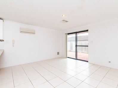 4/147-149 Sevenoaks Street, Cannington WA 6107