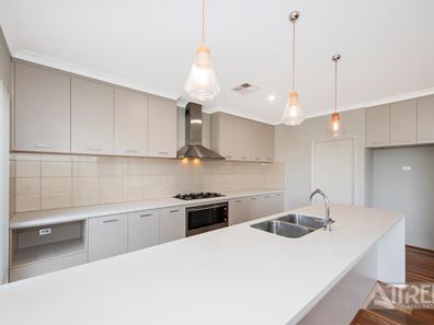 29 Rothery Loop, Piara Waters WA 6112