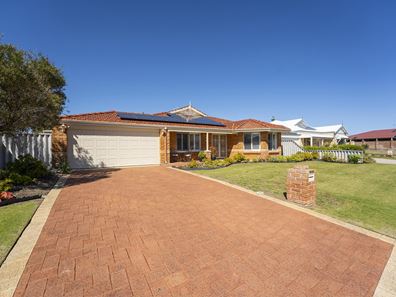 11 Cote D'Azur Gardens, Port Kennedy WA 6172