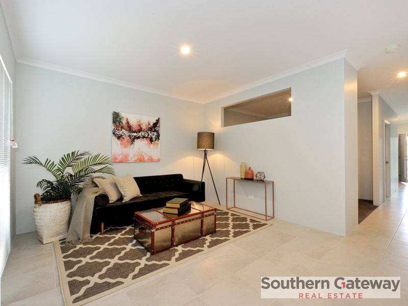 136 Lambeth Circle, Wellard