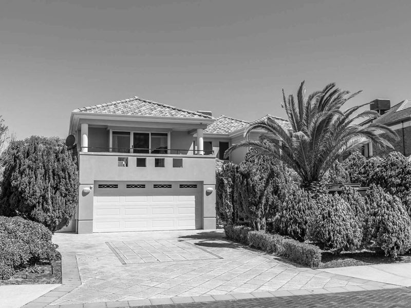 8 Bishop Riley Way, Churchlands