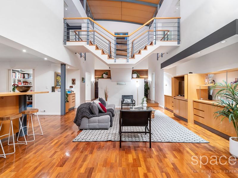32 Glengariff Drive, Floreat