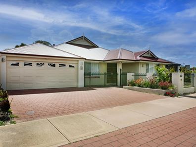 31 Barbarossa Drive, Caversham WA 6055