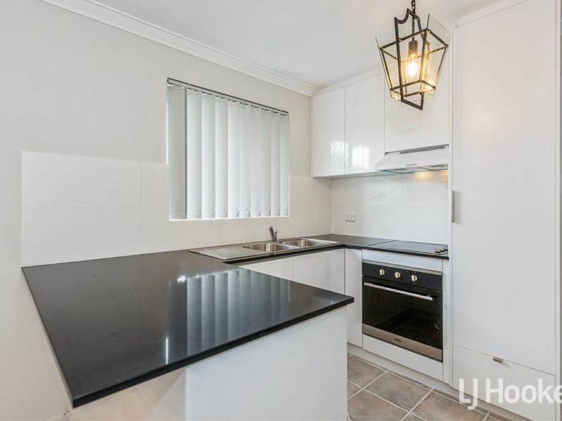 28 Wooramel Crescent, Gosnells