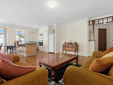 45 Discovery Crescent, Port Kennedy WA 6172
