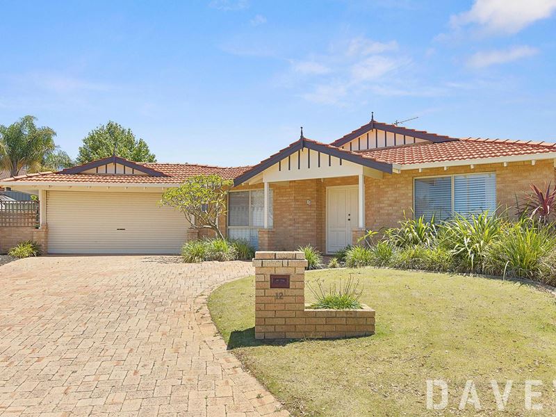 12 Lamond Close, Kinross