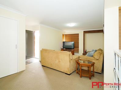 14 Pinnaroo Drive, Padbury WA 6025