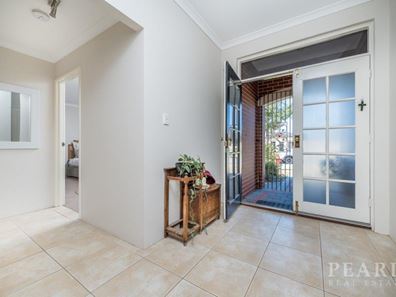 5 Lautoka Rise, Mindarie WA 6030